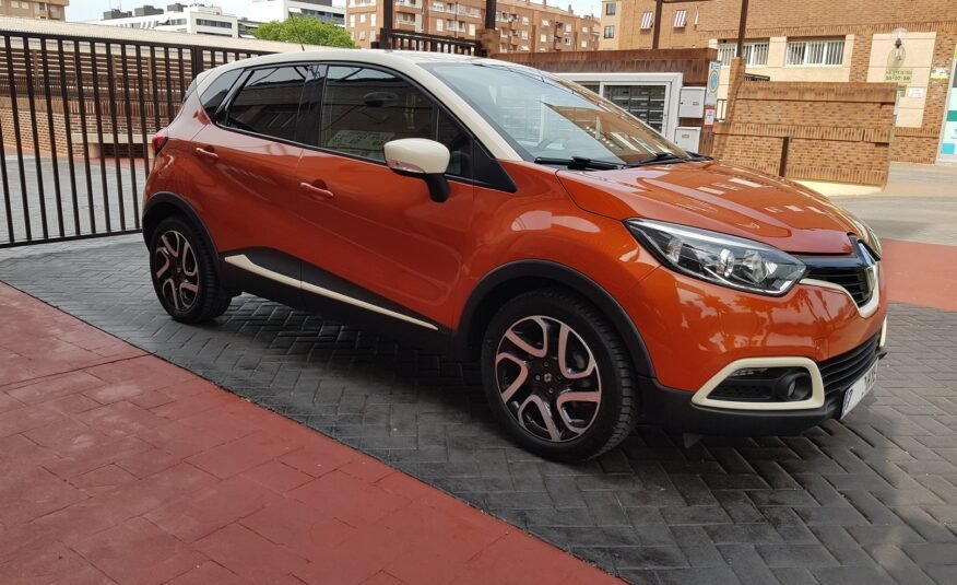 RENAULT Captur ZEN 90 cvs ZEN