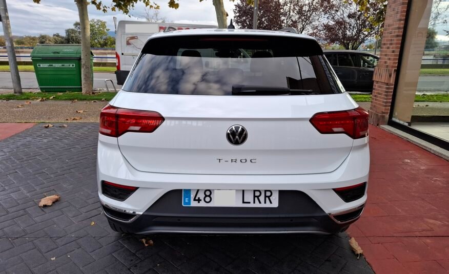 VOLKSWAGEN T-ROC Advance