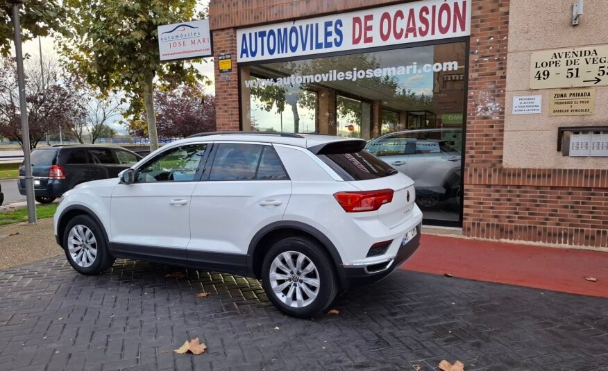 VOLKSWAGEN T-ROC Advance