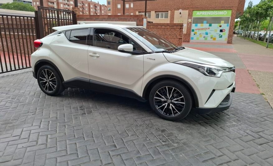 TOYOTA C-HR Advance Hibrido