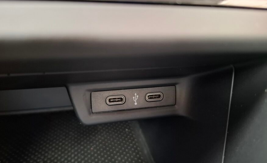 VOLKSWAGEN Taigo DSG 110 Life
