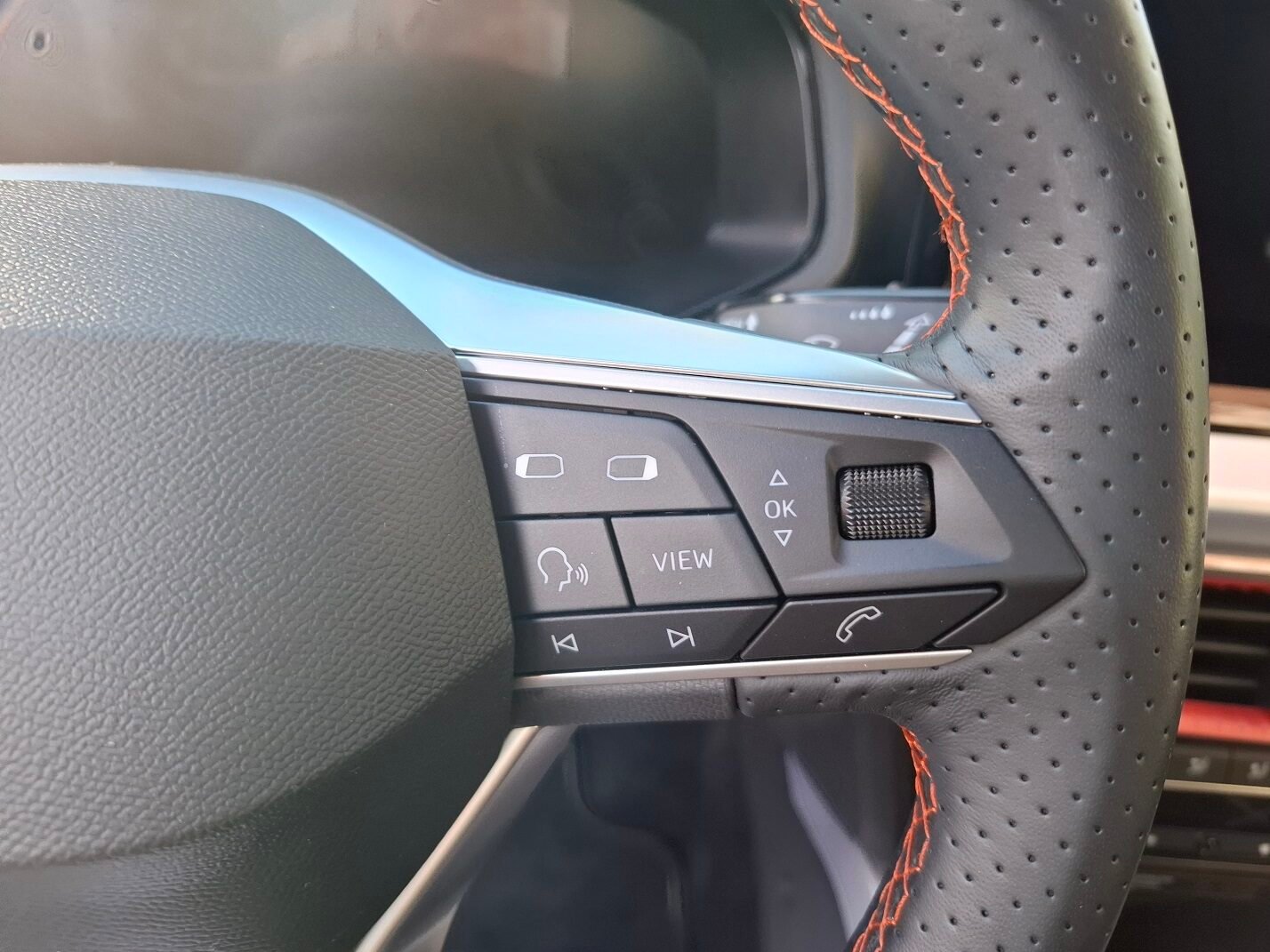 SEAT ARONA 1.0 Tsi FR XM