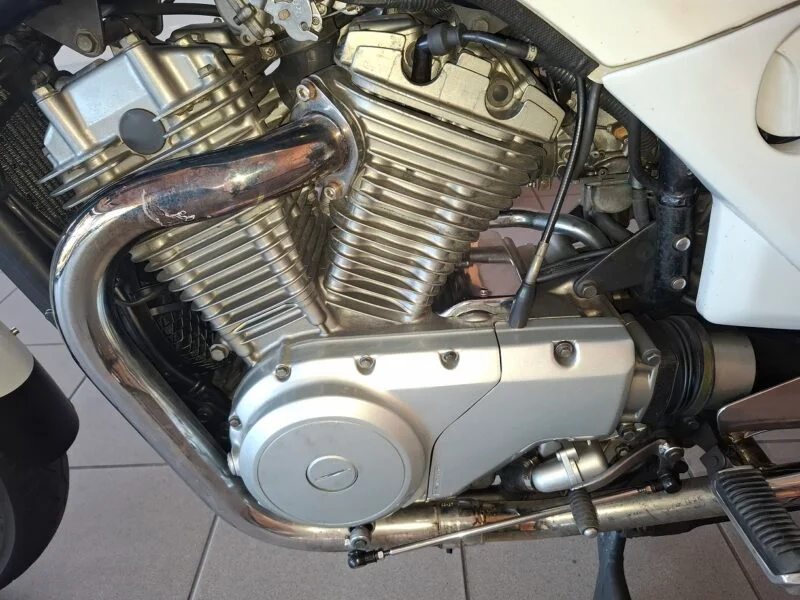 SUZUKI VX 800 HISTÓRICA