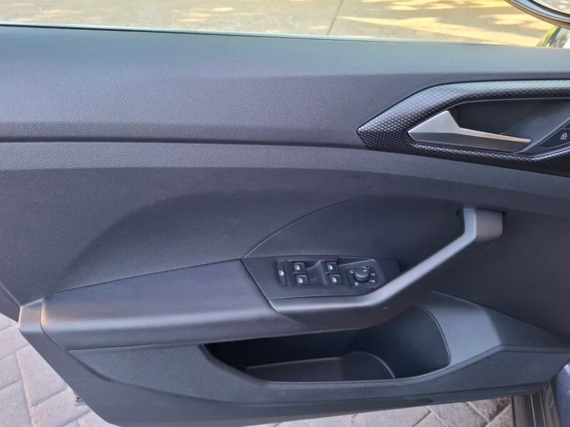 VOLKSWAGEN T-CROSS ADVANCE