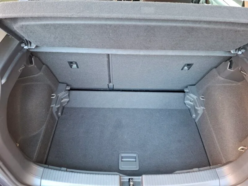 VOLKSWAGEN T-CROSS ADVANCE