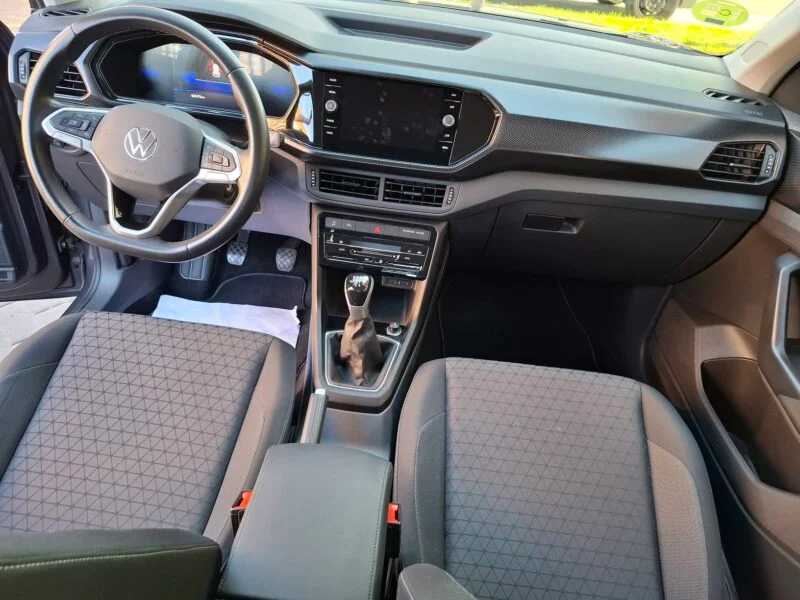 VOLKSWAGEN T-CROSS ADVANCE
