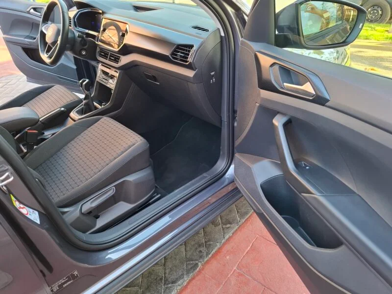 VOLKSWAGEN T-CROSS ADVANCE