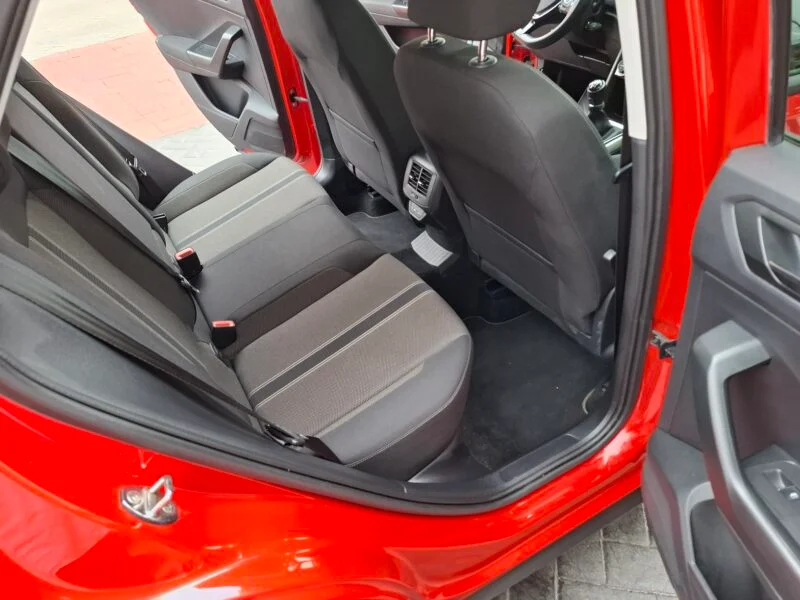 VOLKSWAGEN T-ROC ADVANCE