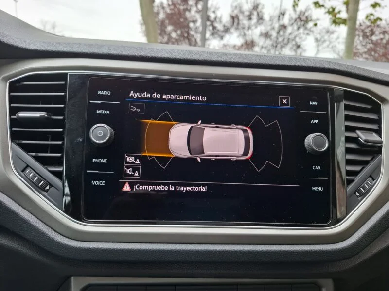 VOLKSWAGEN T-ROC ADVANCE