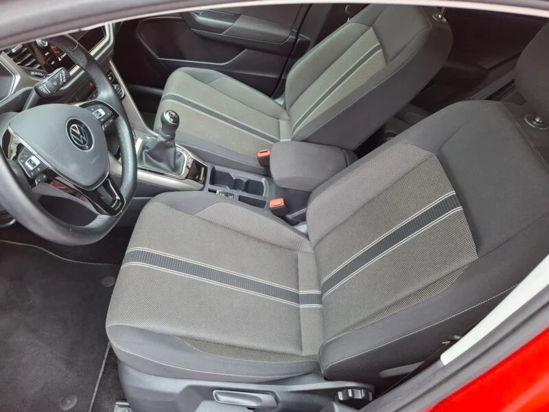 VOLKSWAGEN T-ROC ADVANCE