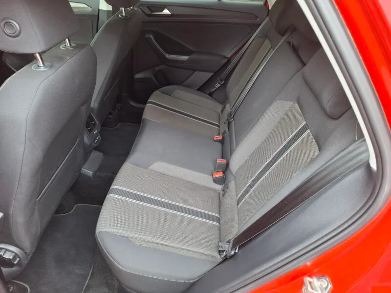 VOLKSWAGEN T-ROC ADVANCE