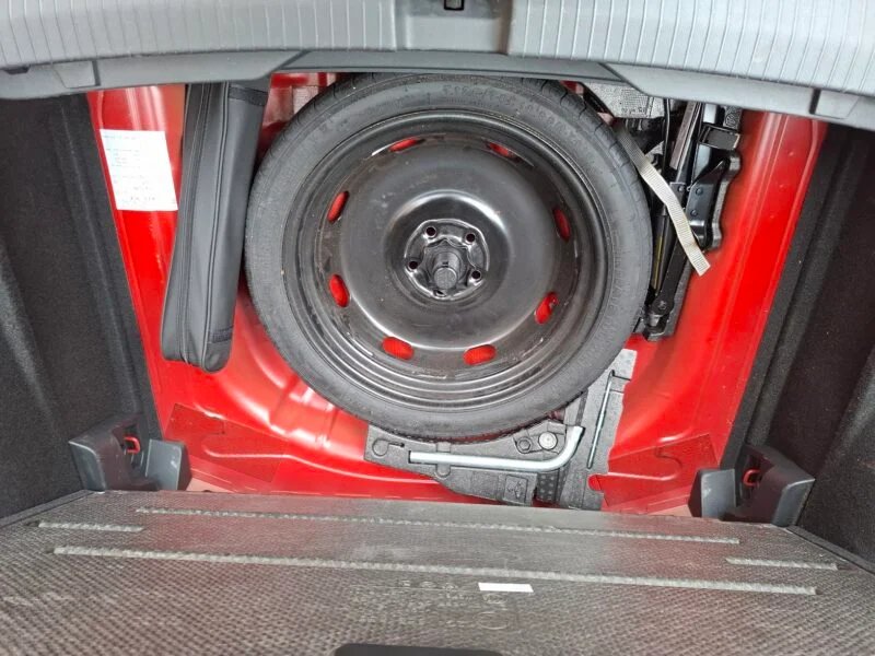 VOLKSWAGEN T-ROC ADVANCE