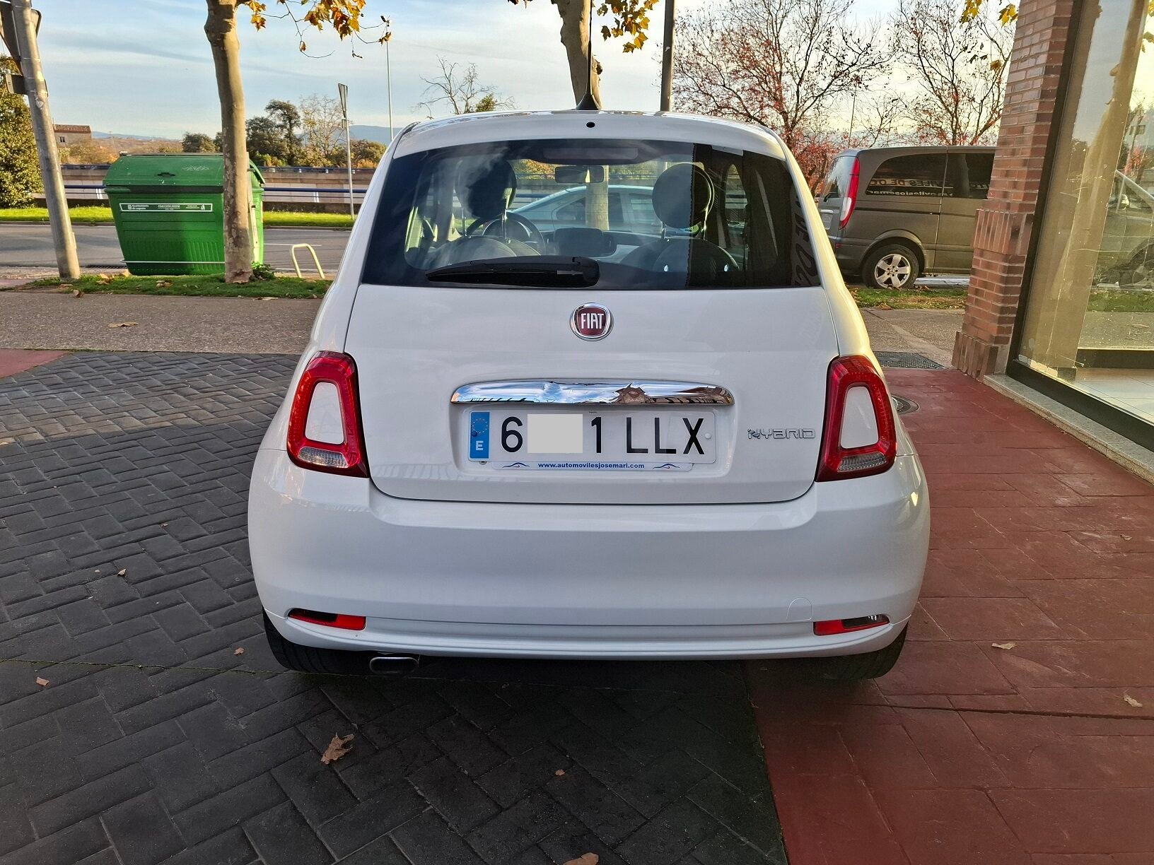 FIAT 500 Lounge Hybrid