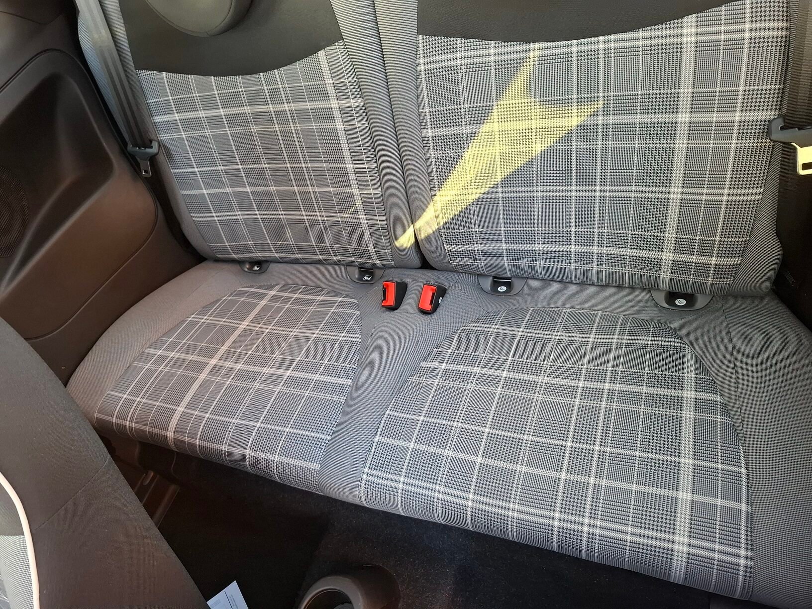 FIAT 500 Lounge Hybrid