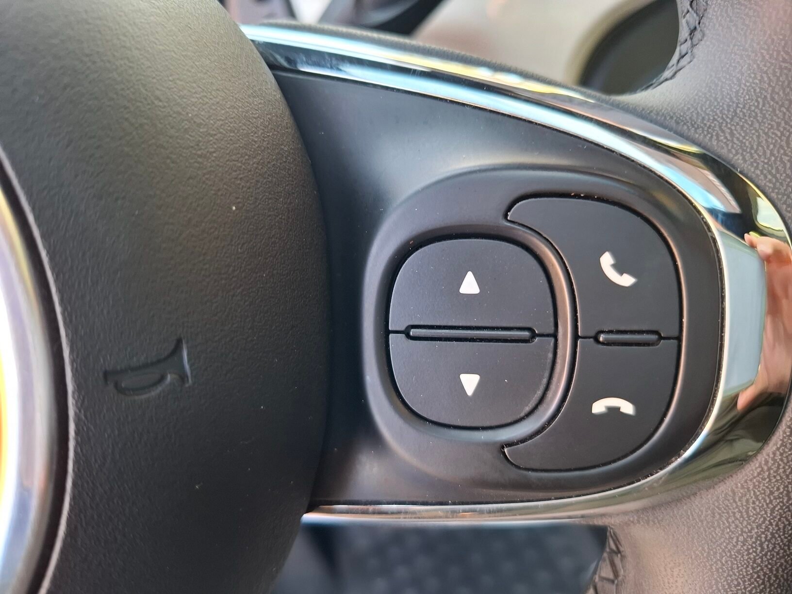 FIAT 500 Lounge Hybrid