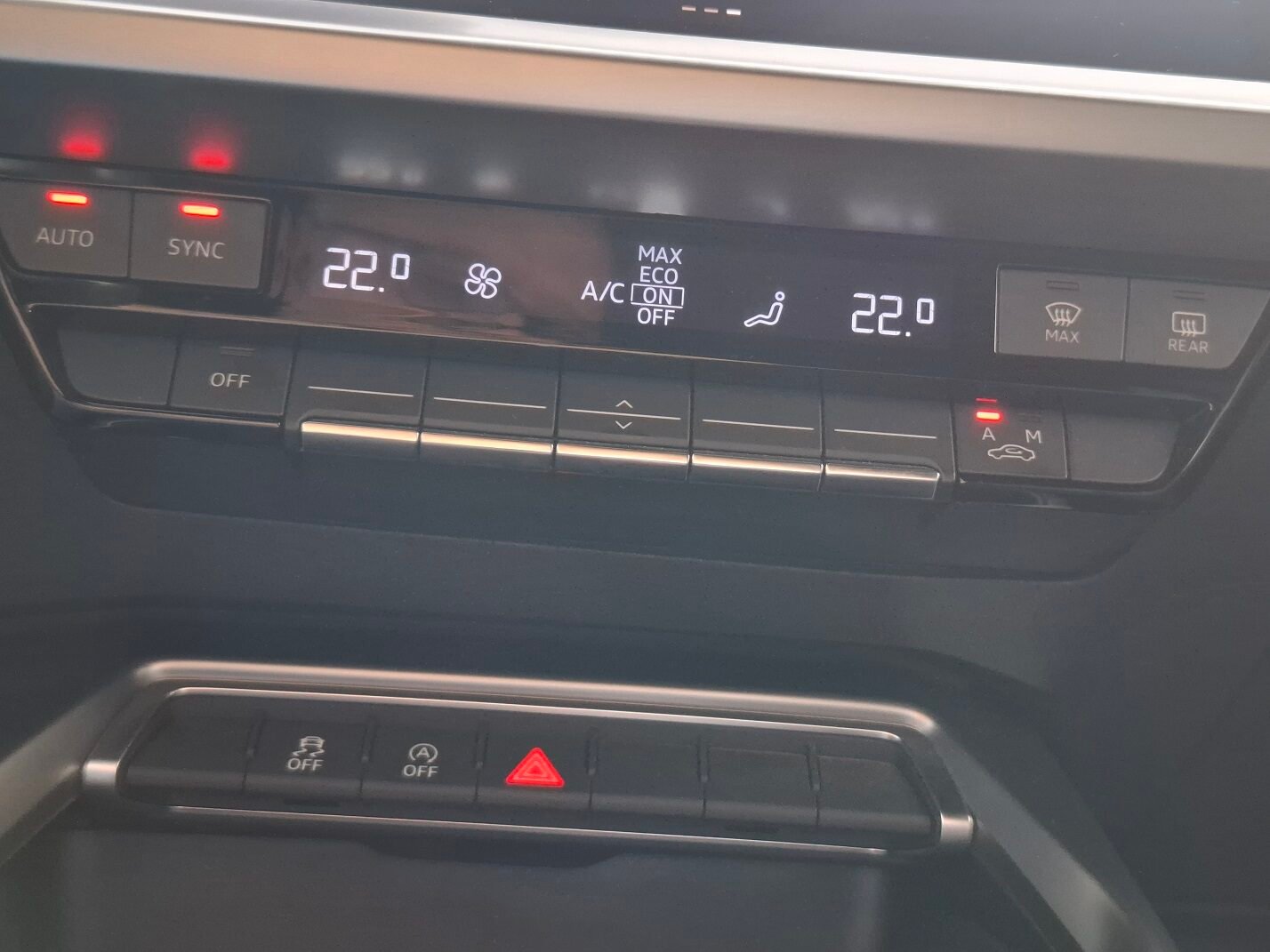 AUDI A3 Advance 3.0 TFSI