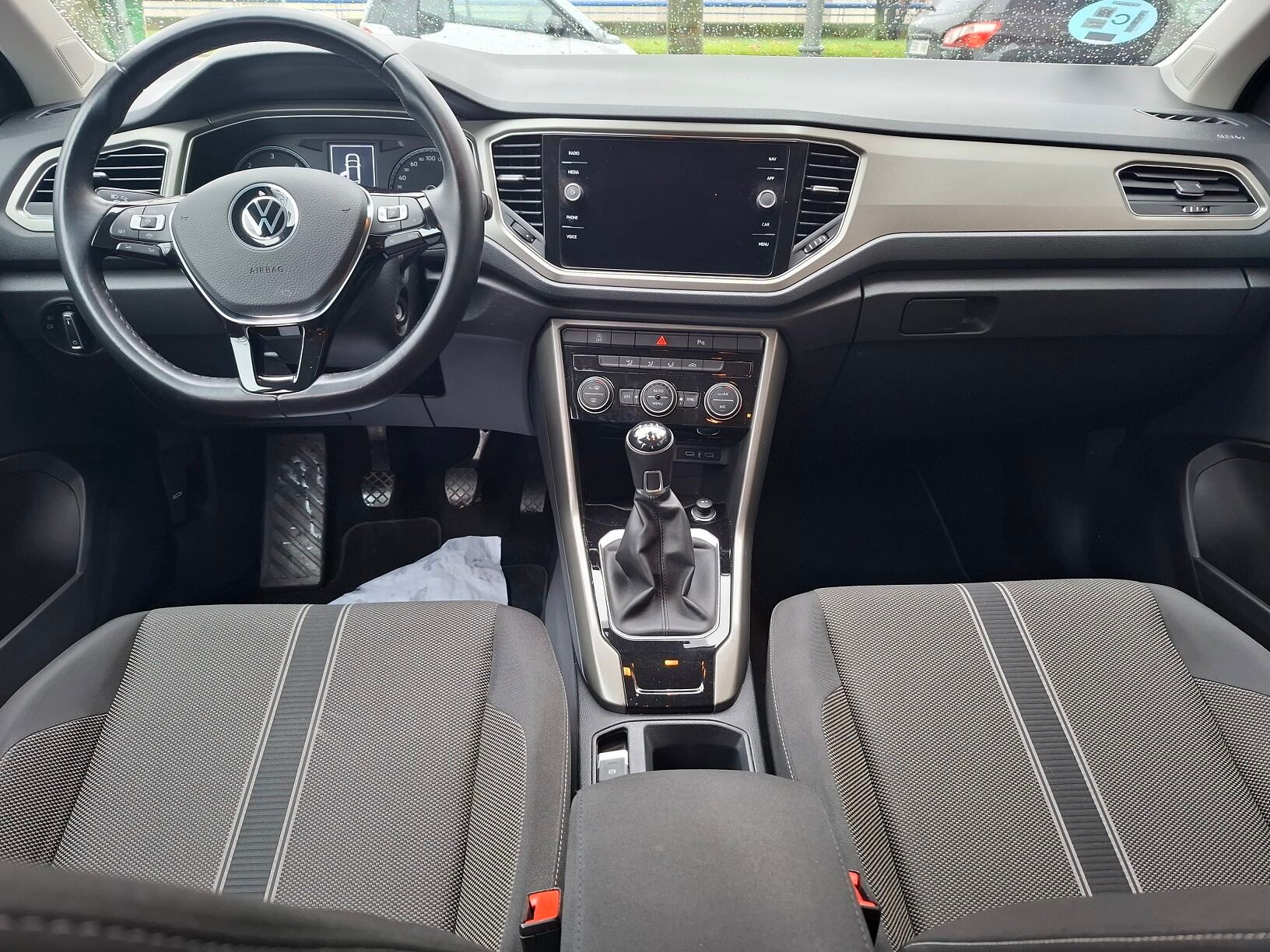 VOLKSWAGEN T-ROC TDi ADVANCE 2.0 cc