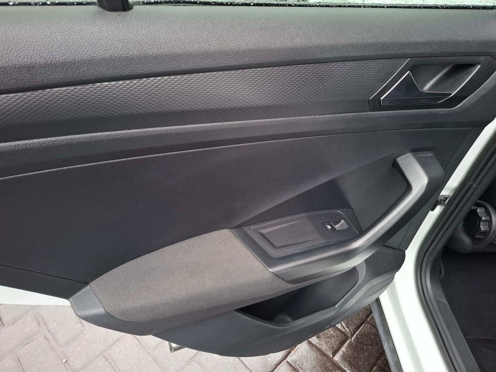 VOLKSWAGEN T-ROC TDi ADVANCE 2.0 cc