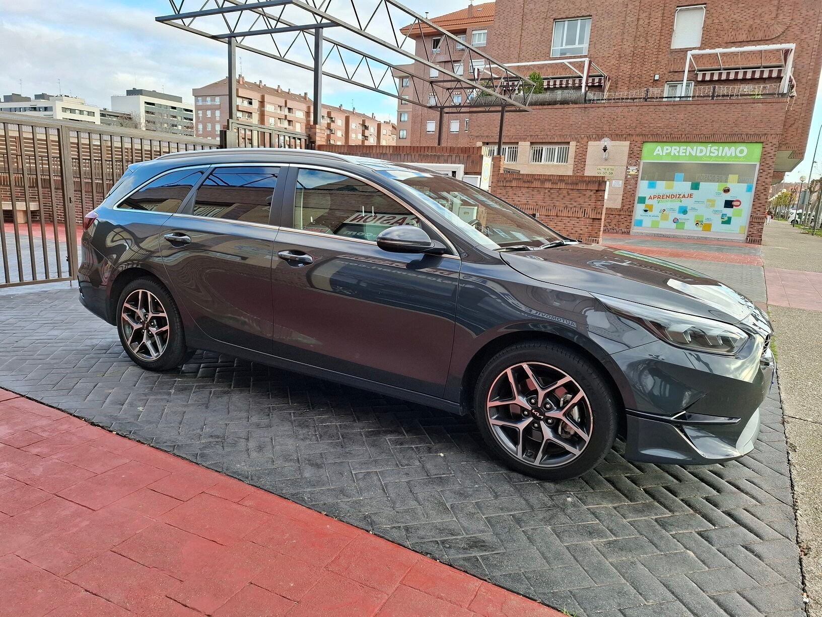 KIA Ceed Sportourer Tech
