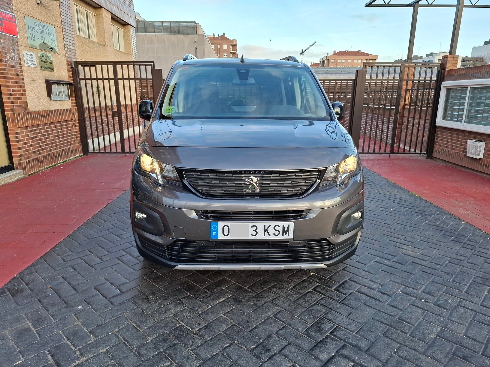 PEUGEOT GT Line Hdi