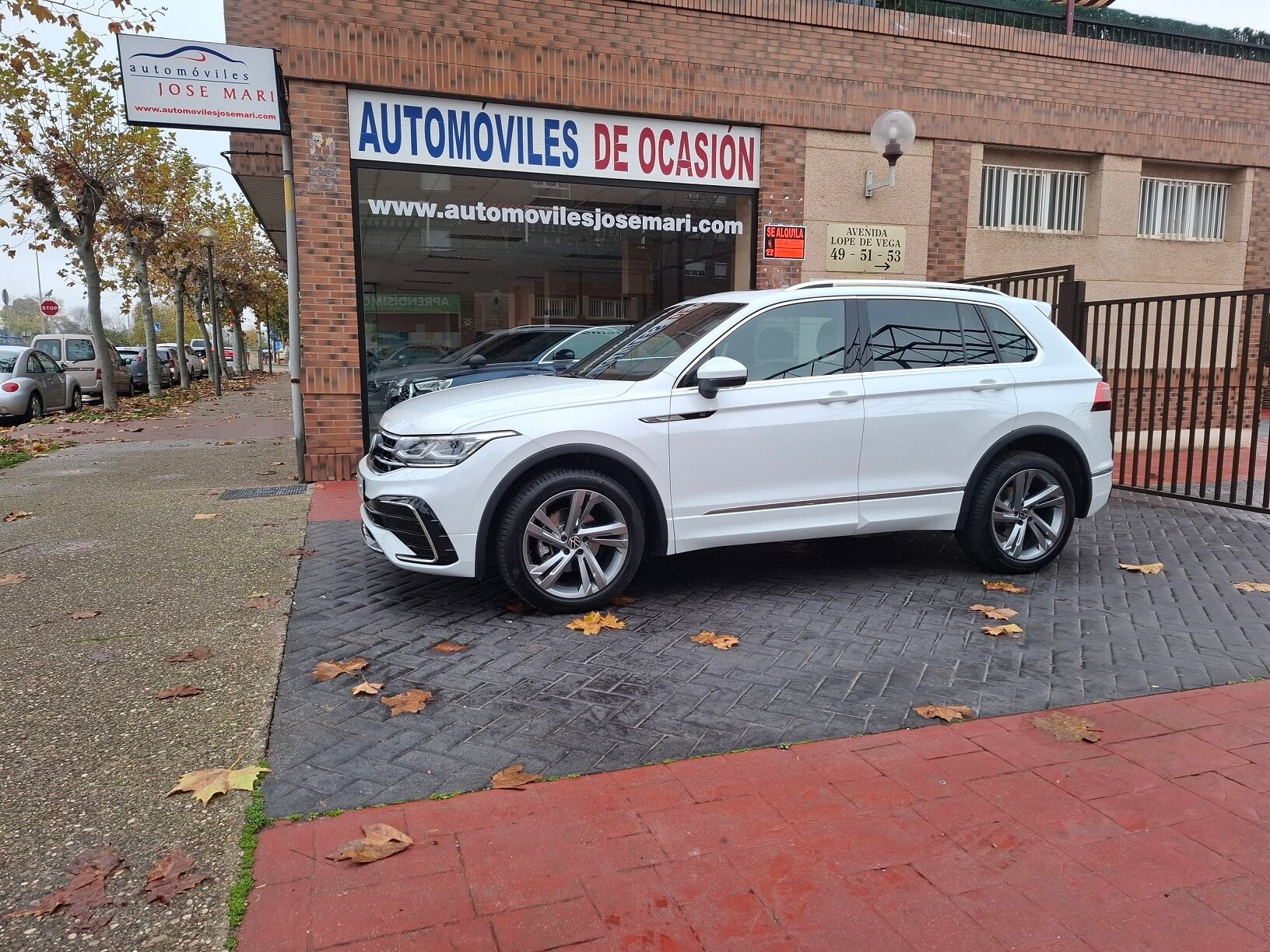 VOLKSWAGEN Tiguan R Line 4 Motion DSG