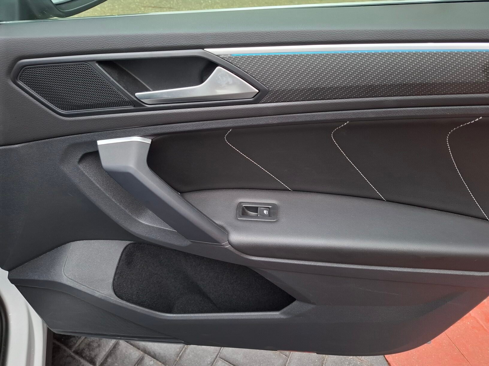 VOLKSWAGEN Tiguan R Line 4 Motion DSG