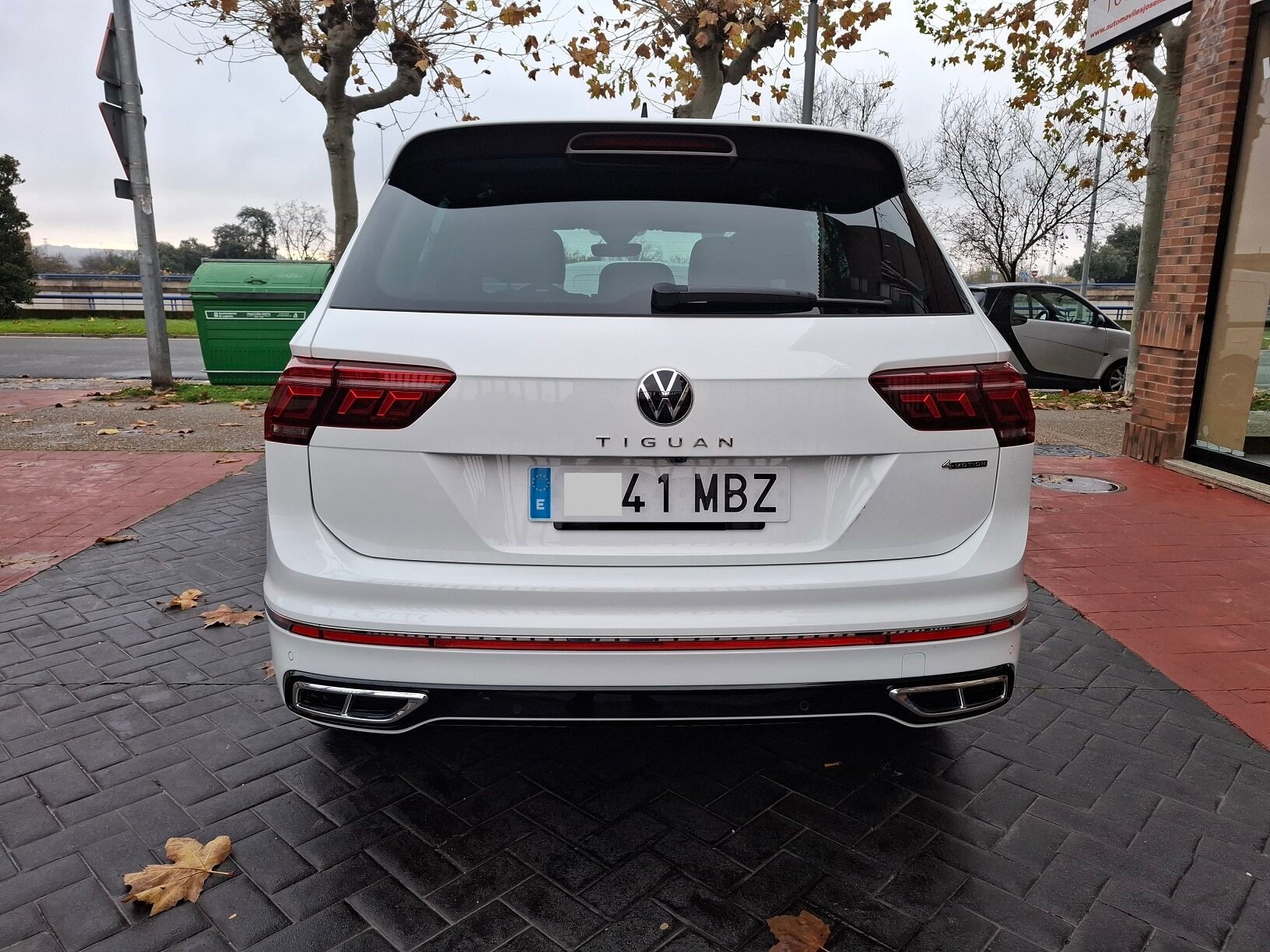 VOLKSWAGEN Tiguan R Line 4 Motion DSG