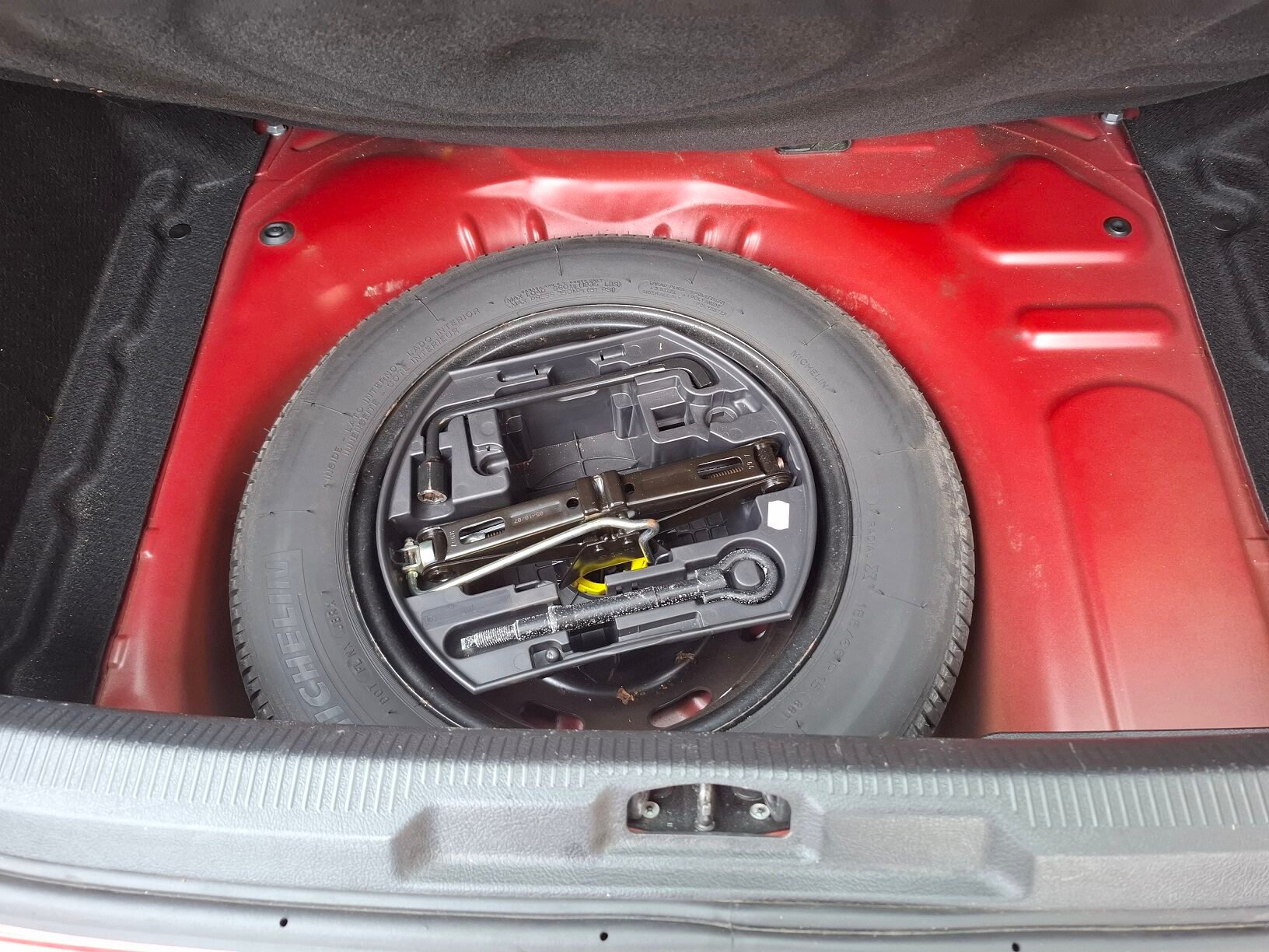 PEUGEOT 207 1.400 X Line