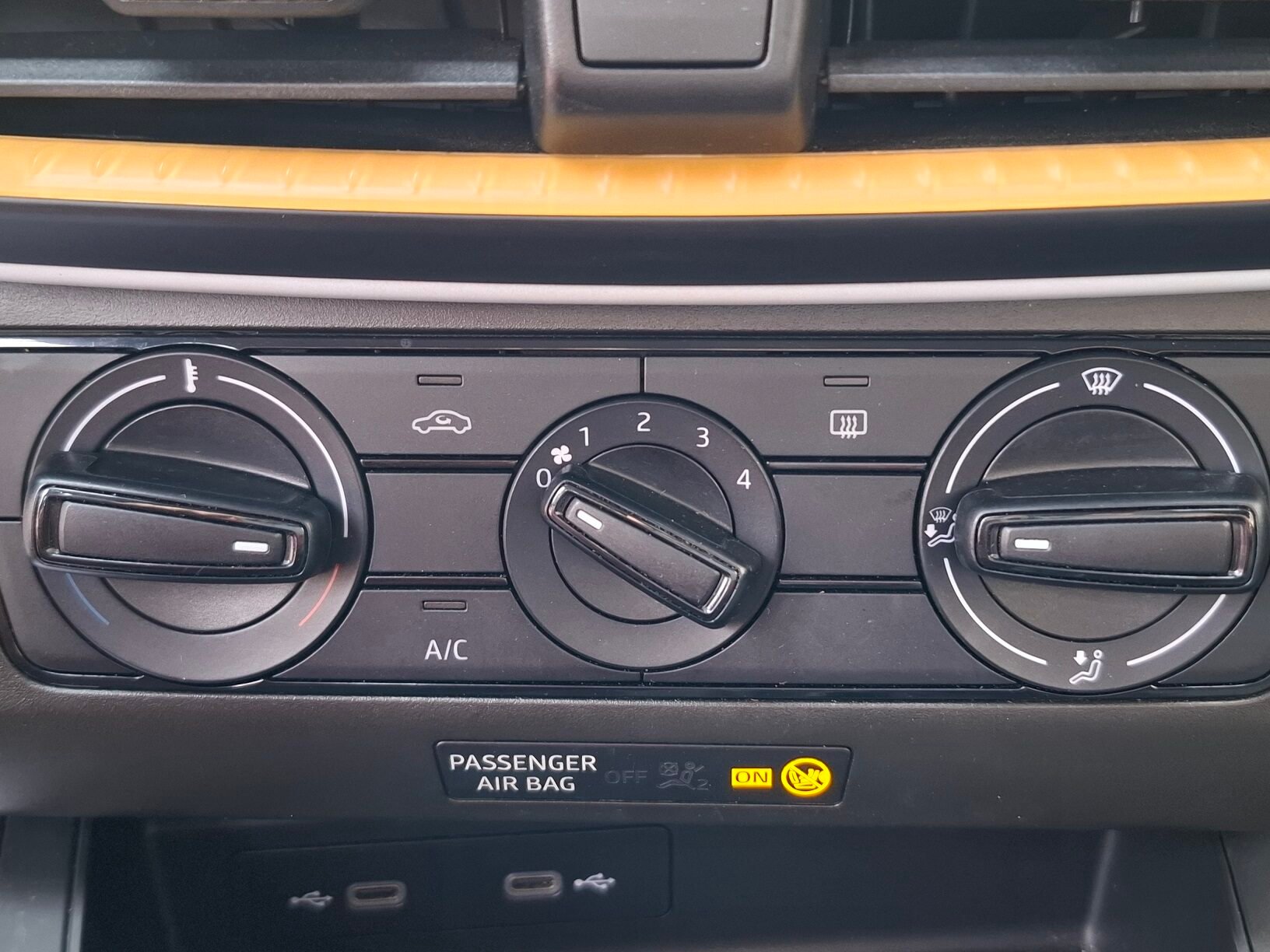 SEAT IBIZA Reference Plus