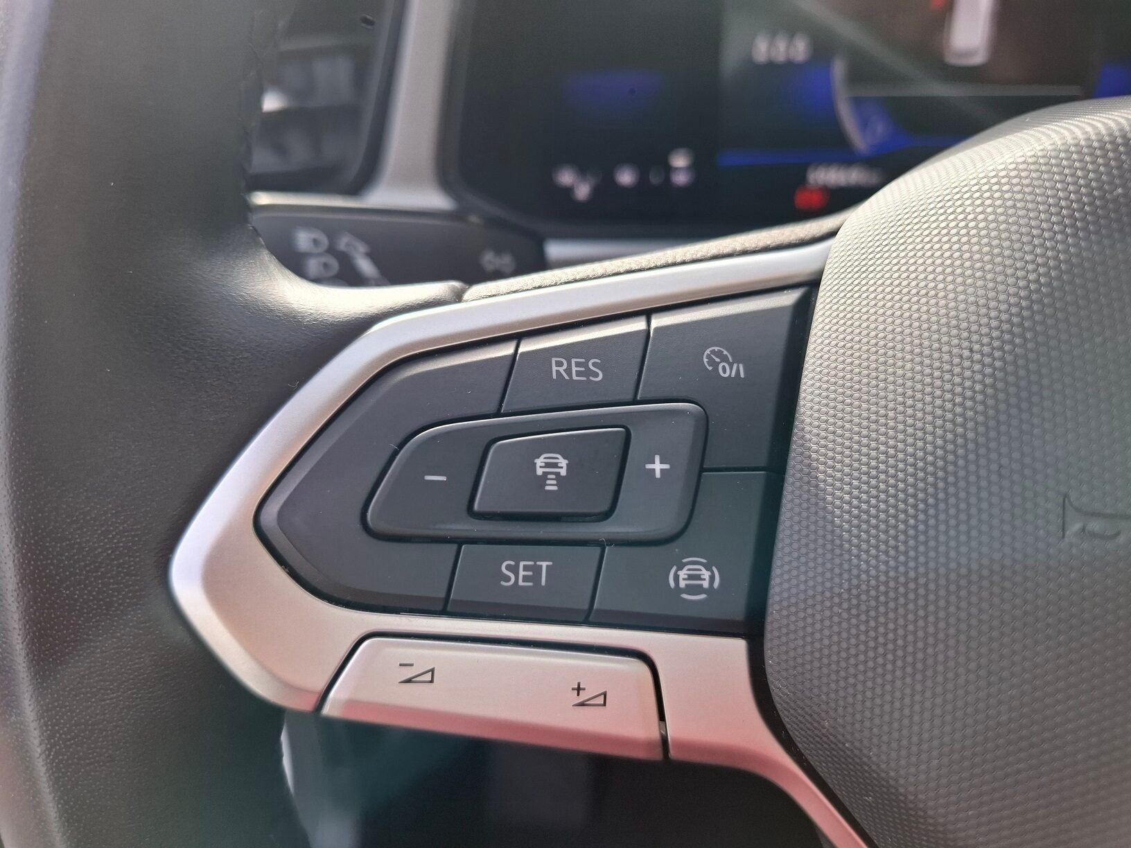 VOLKSWAGEN T-ROC Life Tdi 2.0cc