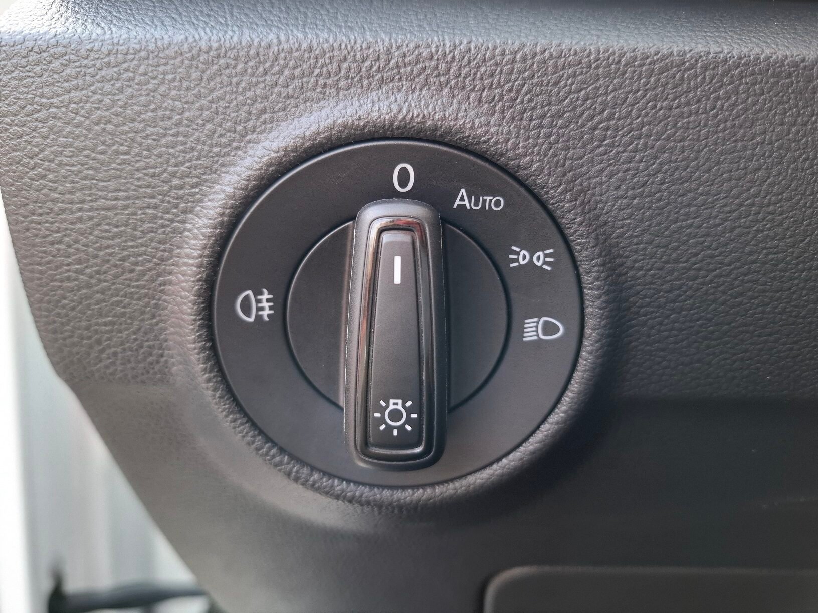 VOLKSWAGEN T-ROC Life Tdi 2.0cc