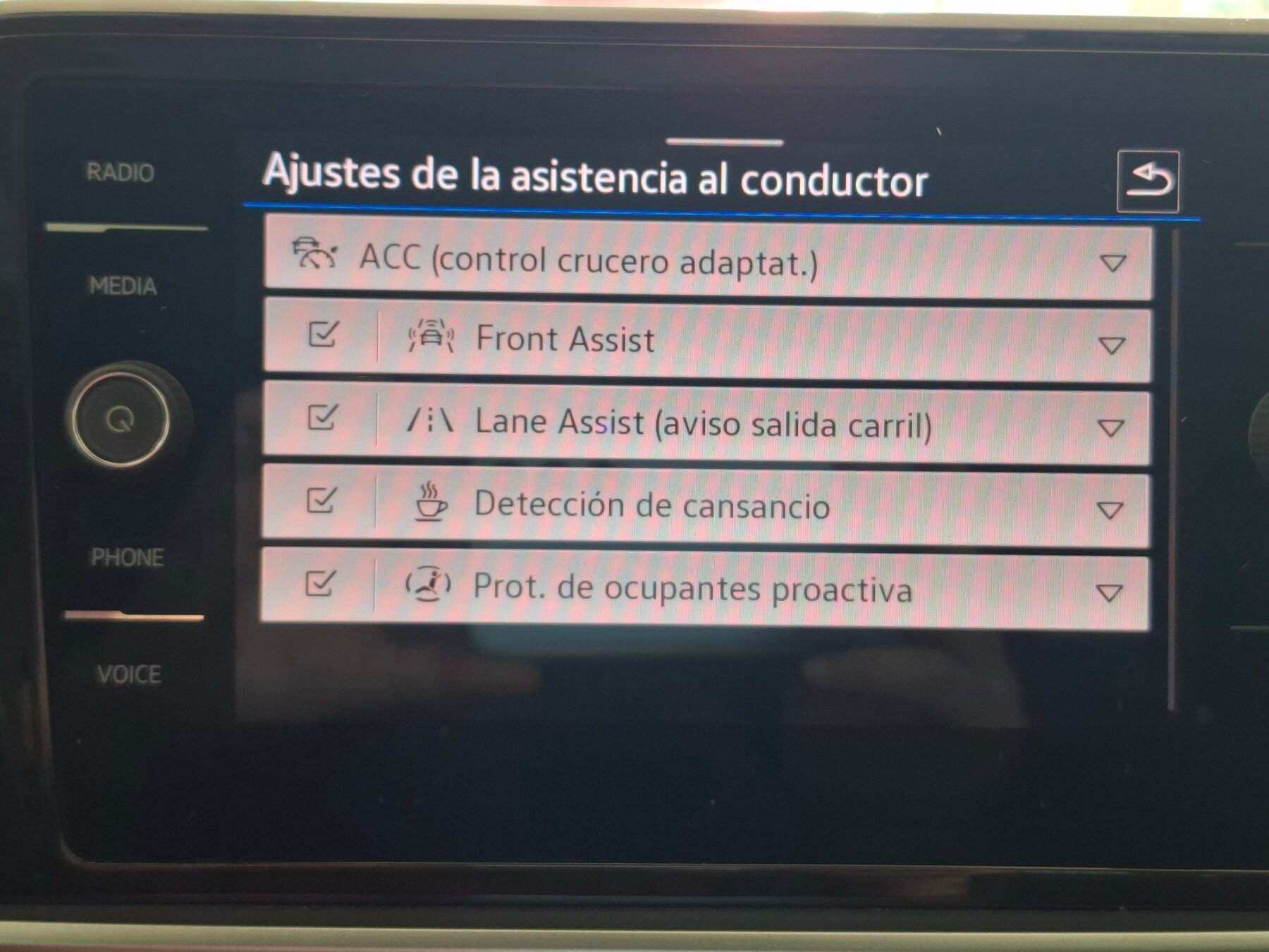 VOLKSWAGEN T-ROC Life Tdi 2.0cc