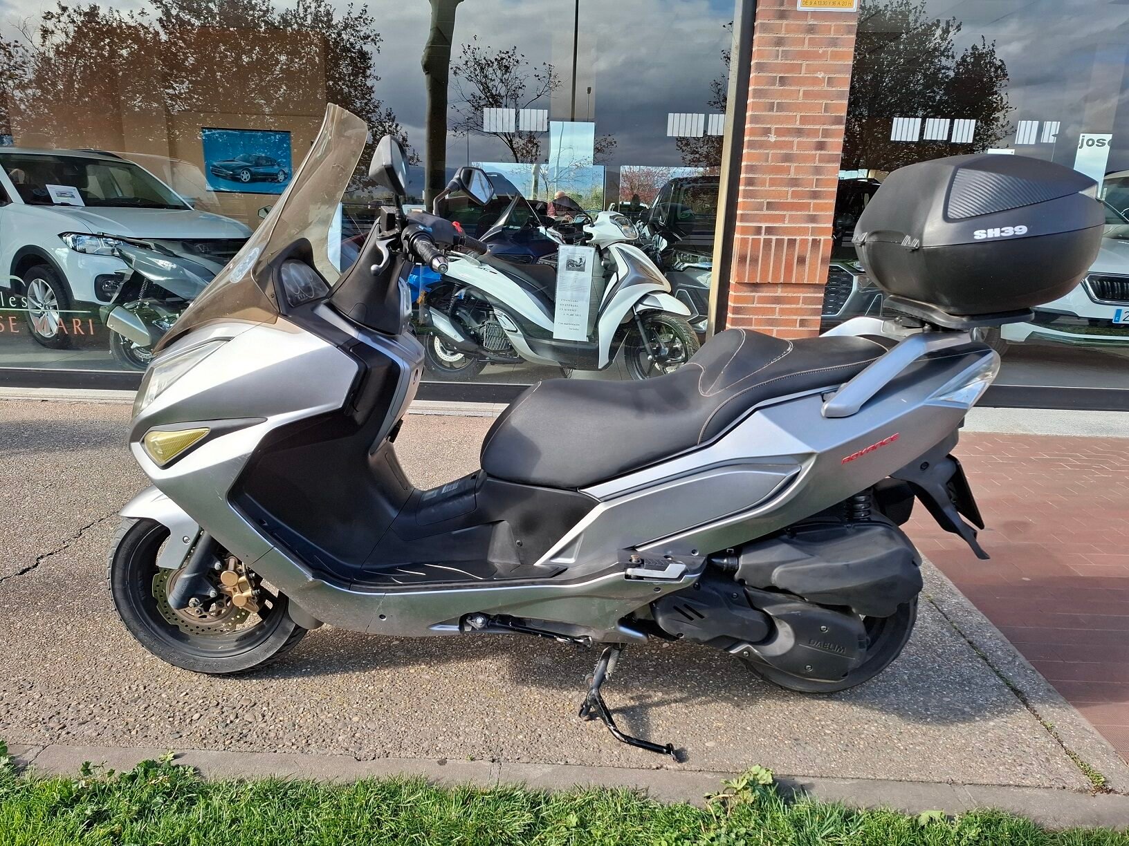 Daelim 250cc Advance