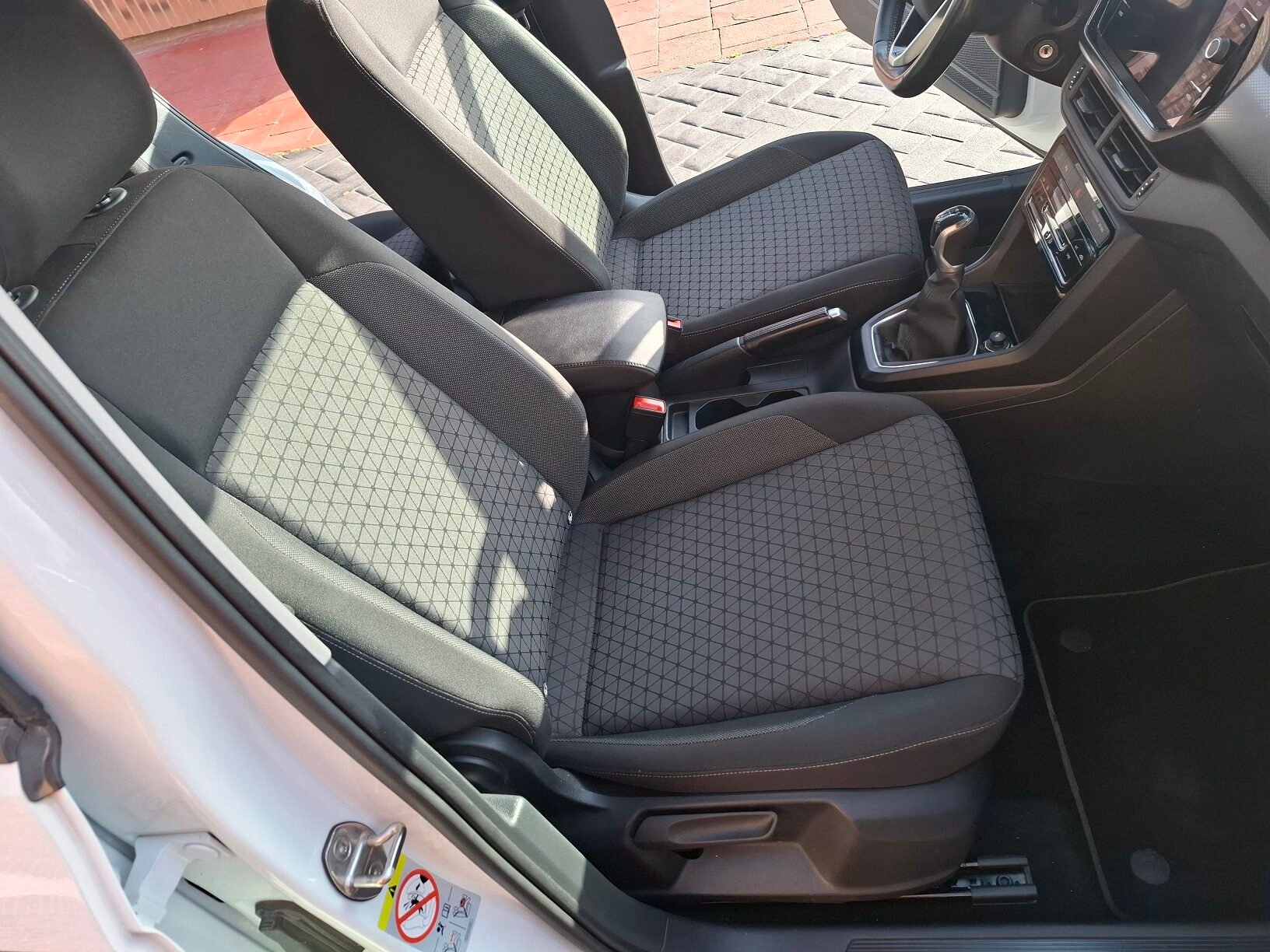 VOLKSWAGEN T-CROSS ADVANCE