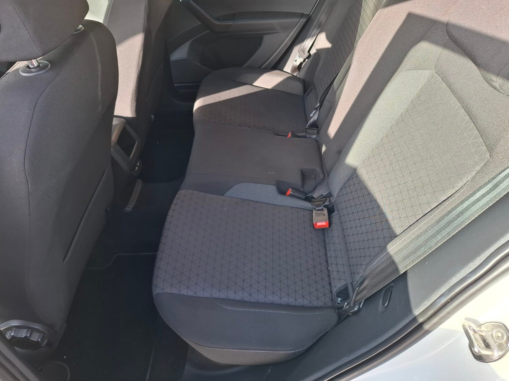 VOLKSWAGEN T-CROSS ADVANCE