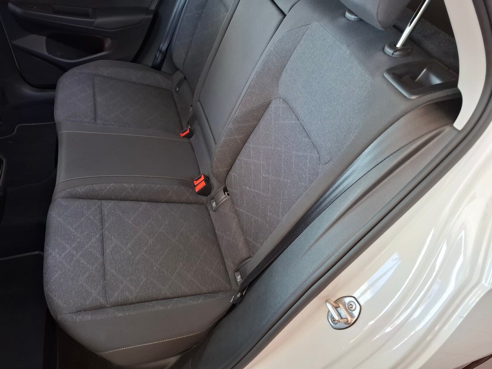 VOLKSWAGEN Golf E Tsi DSG