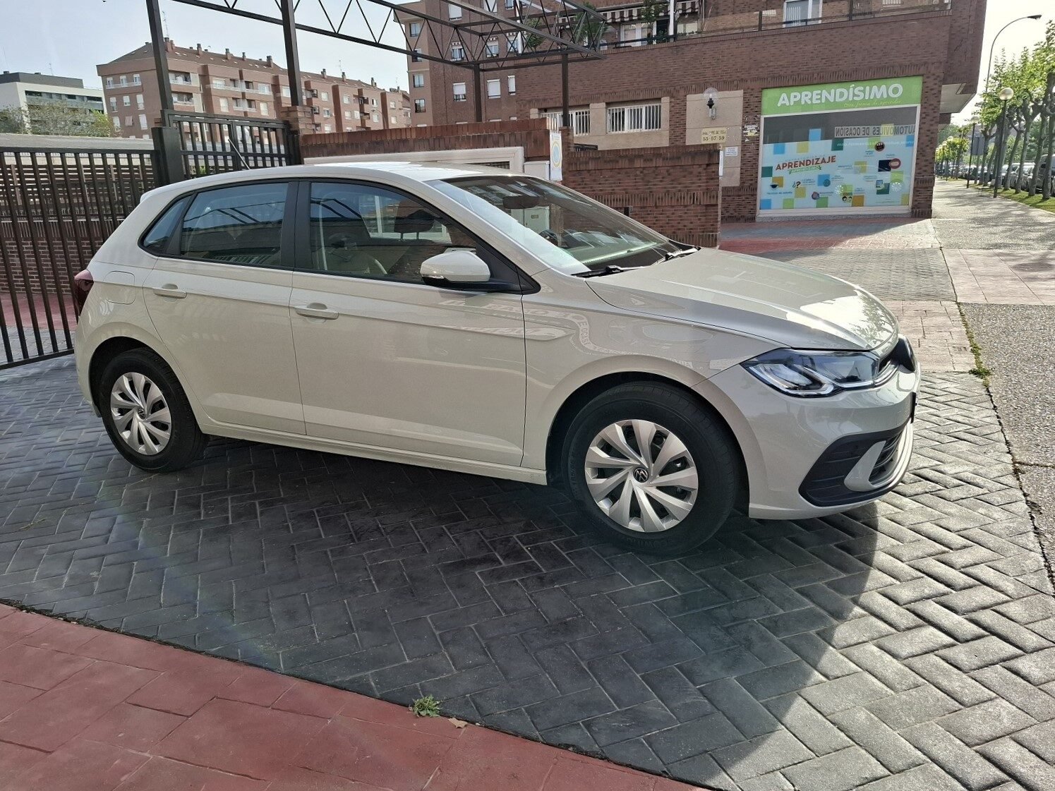 VOLKSWAGEN POLO 1.0 Tsi 95 cvs