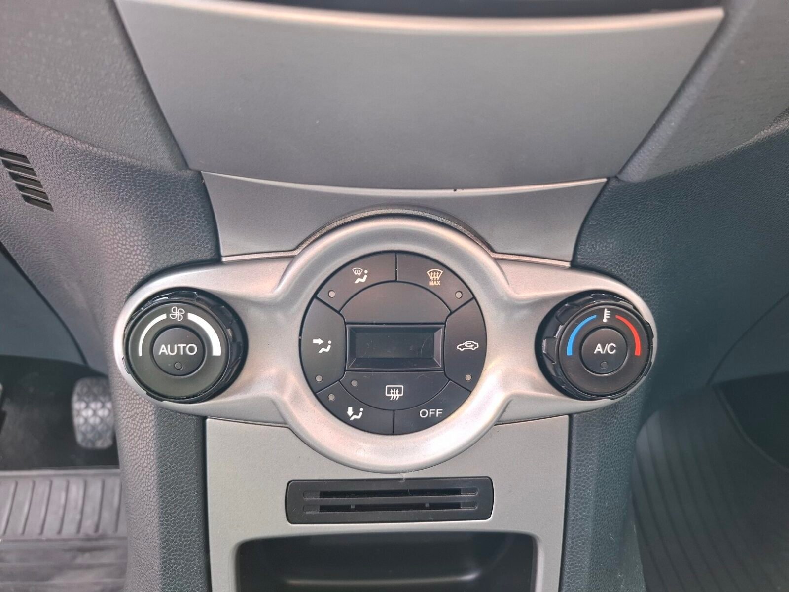 FORD Fiesta Trend