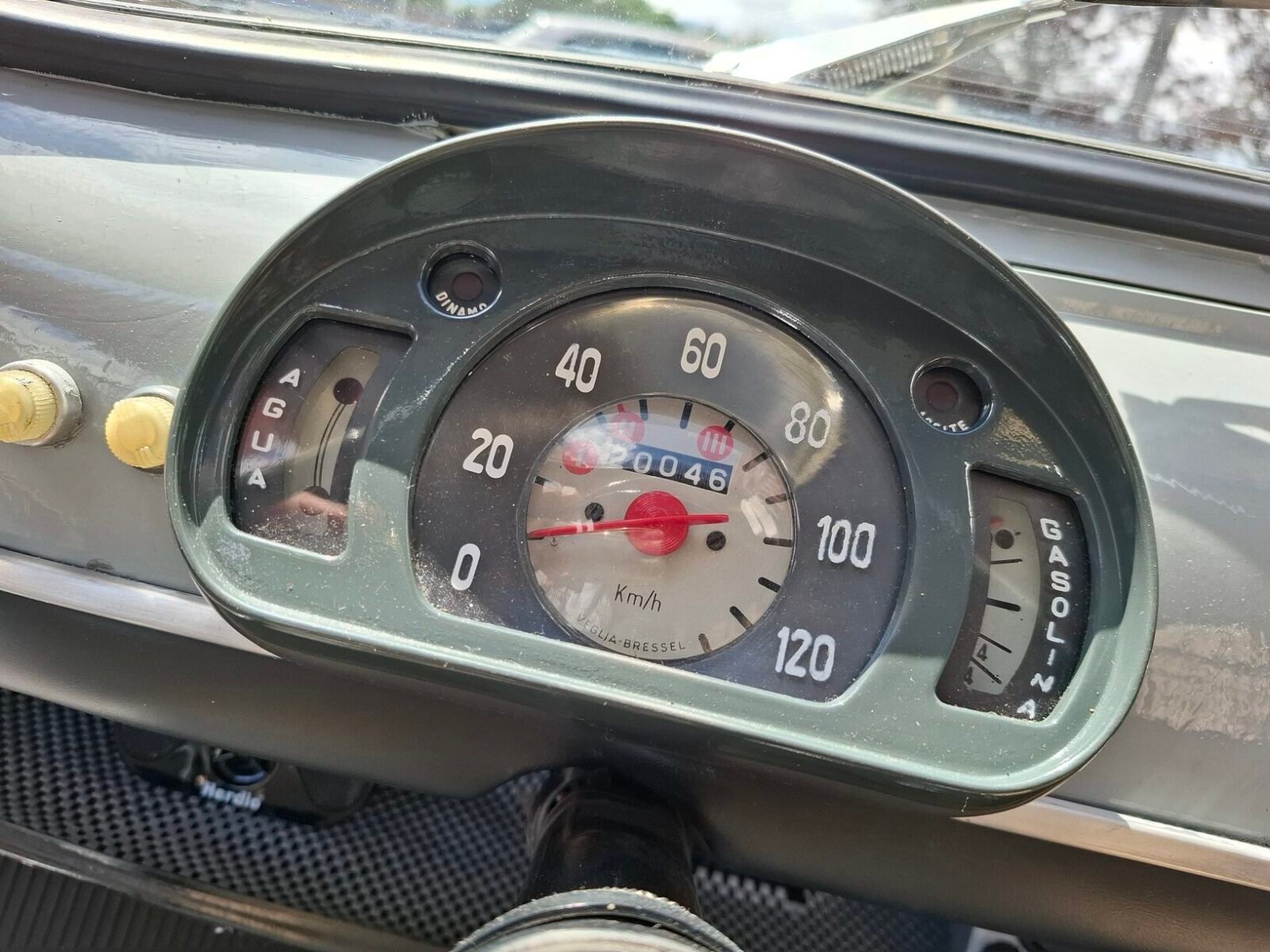 SEAT 600 D