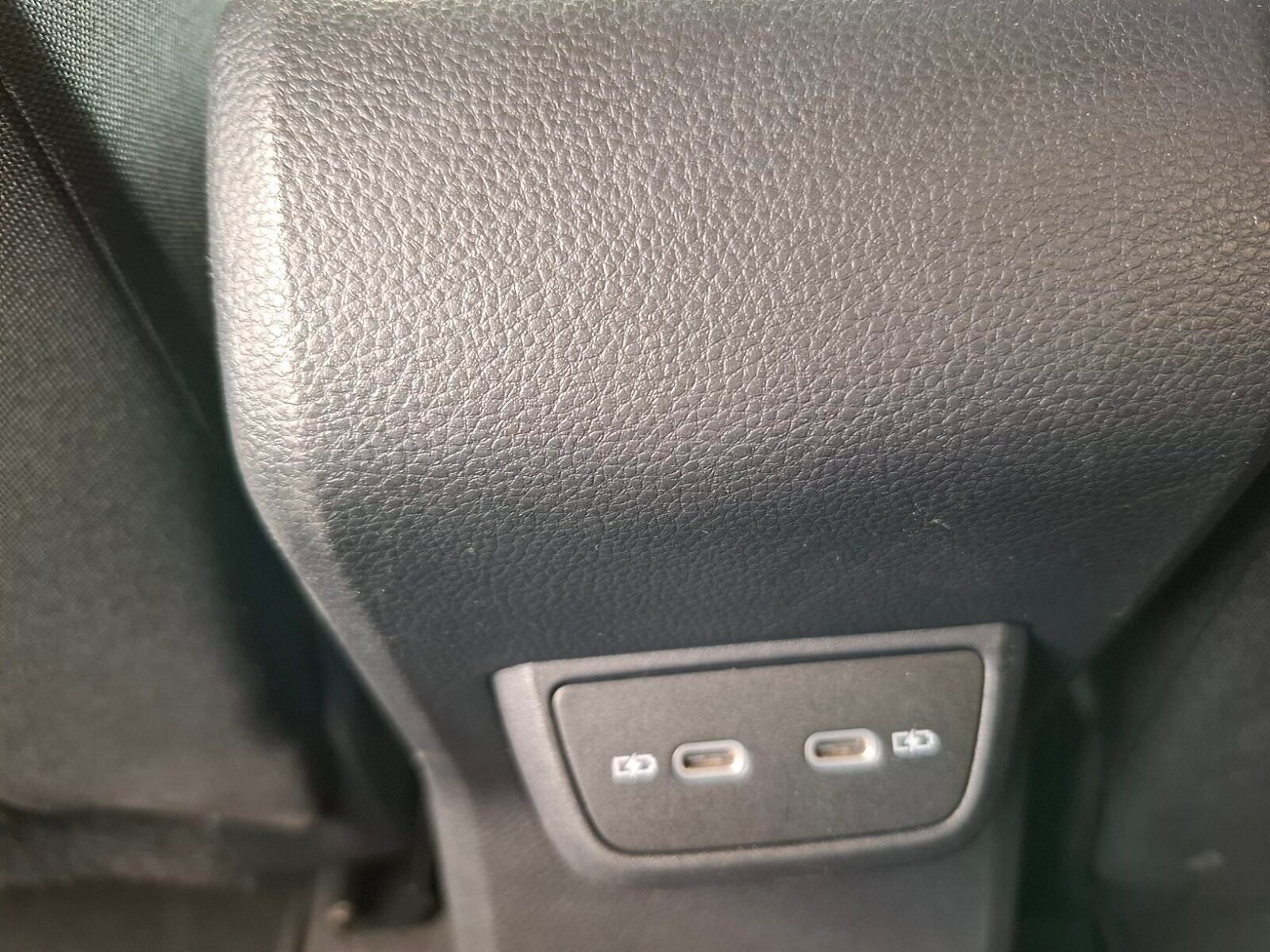 VOLKSWAGEN POLO ADVANCE TSi