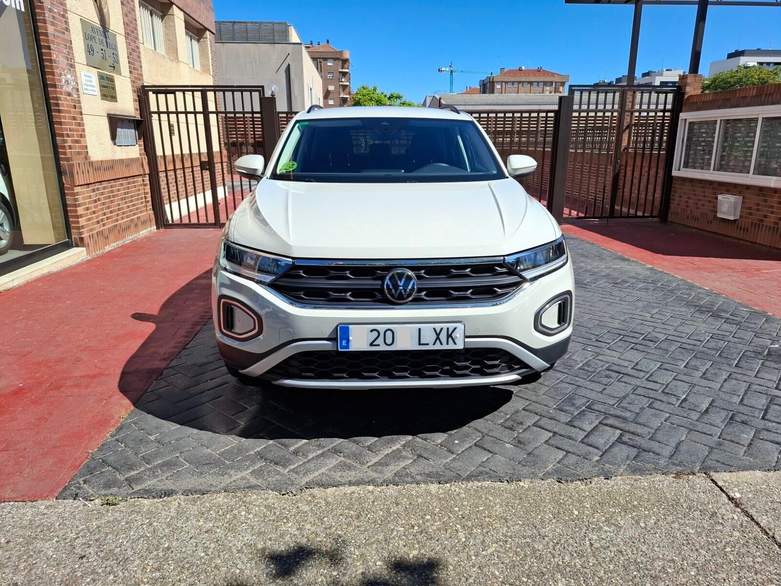 VOLKSWAGEN T-ROC 1.0 Tsi Más