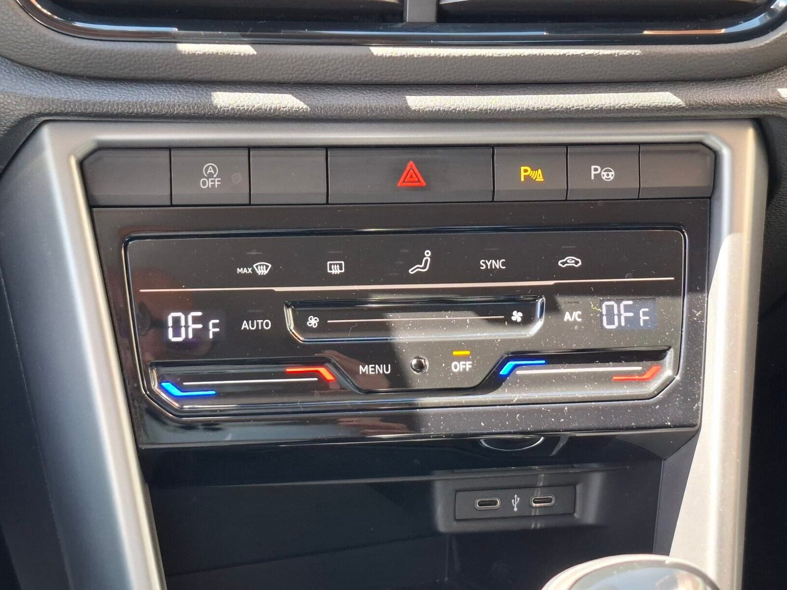 VOLKSWAGEN T-ROC 1.0 Tsi Más