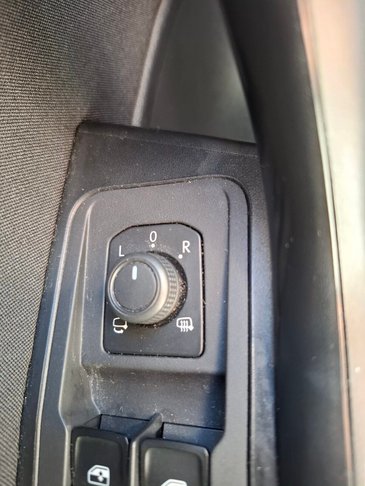 VOLKSWAGEN T-ROC 1.0 Tsi Más