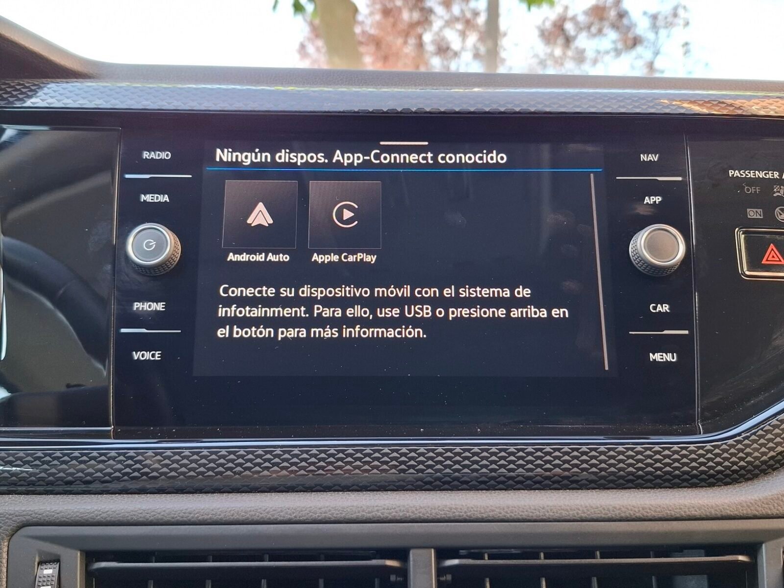 VOLKSWAGEN TAIGO Más