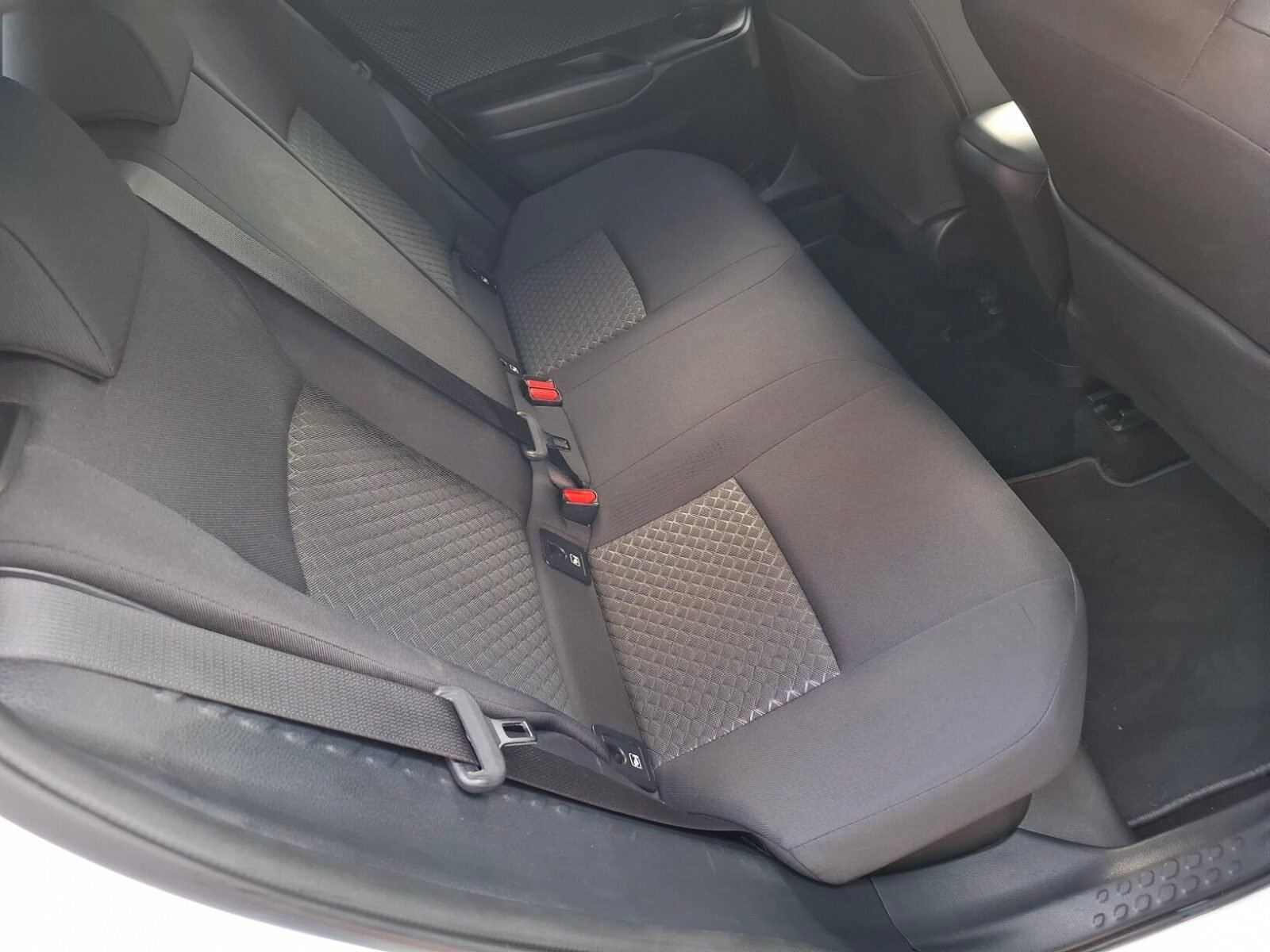 TOYOTA C-HR Advance