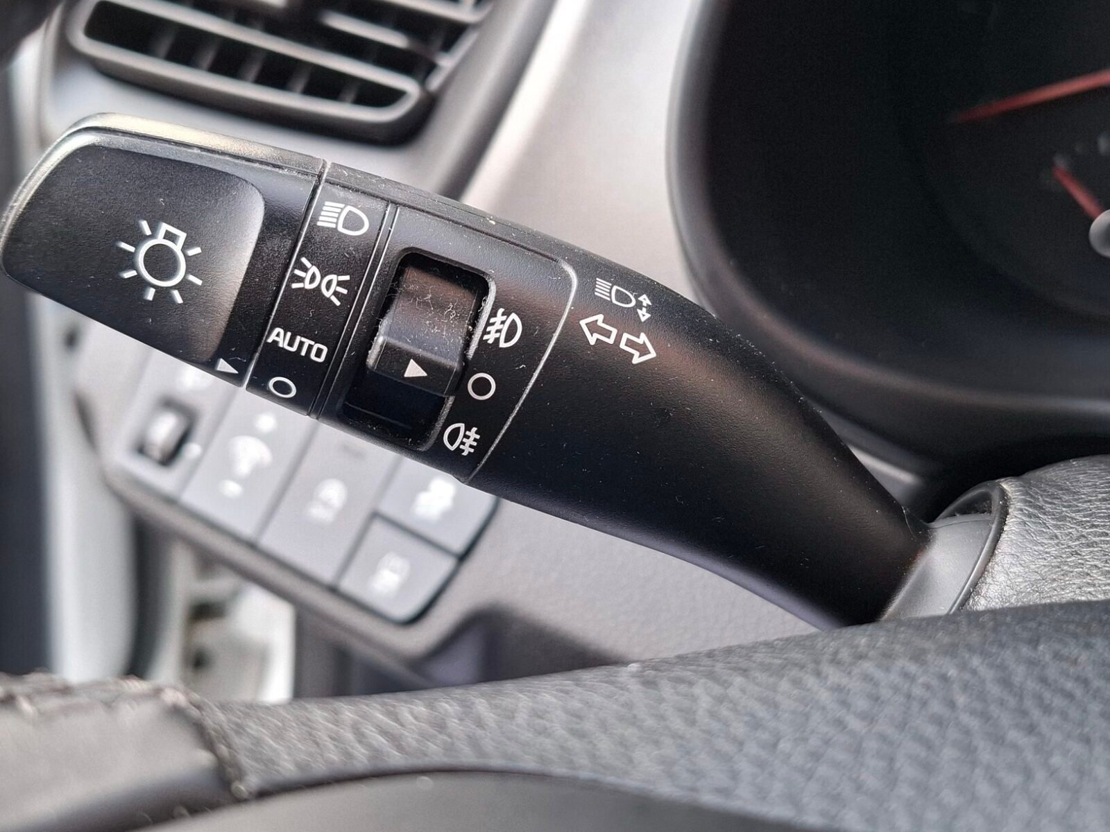 KIA Stonic 1.2cc Drive