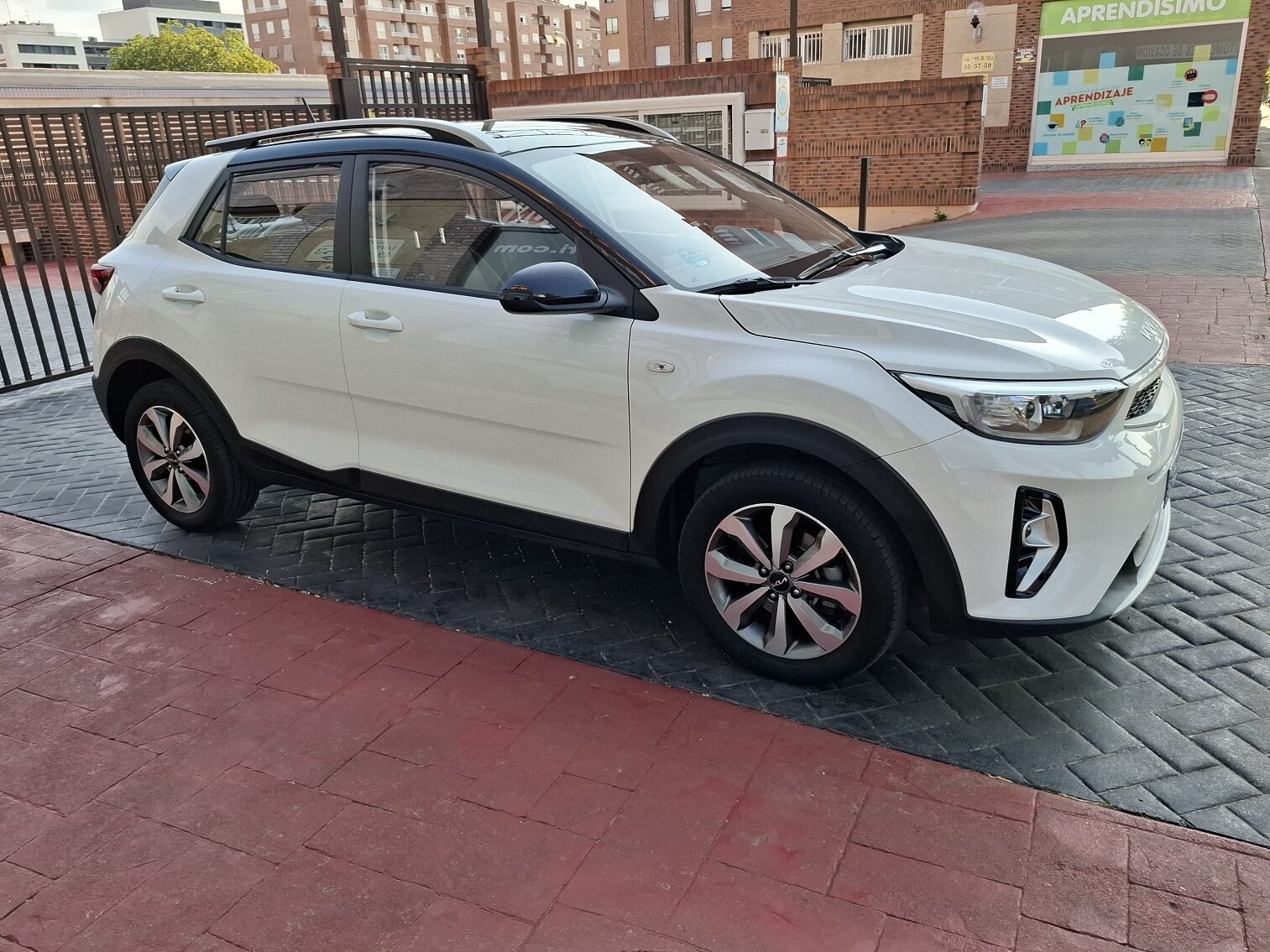 KIA Stonic 1.2cc Drive