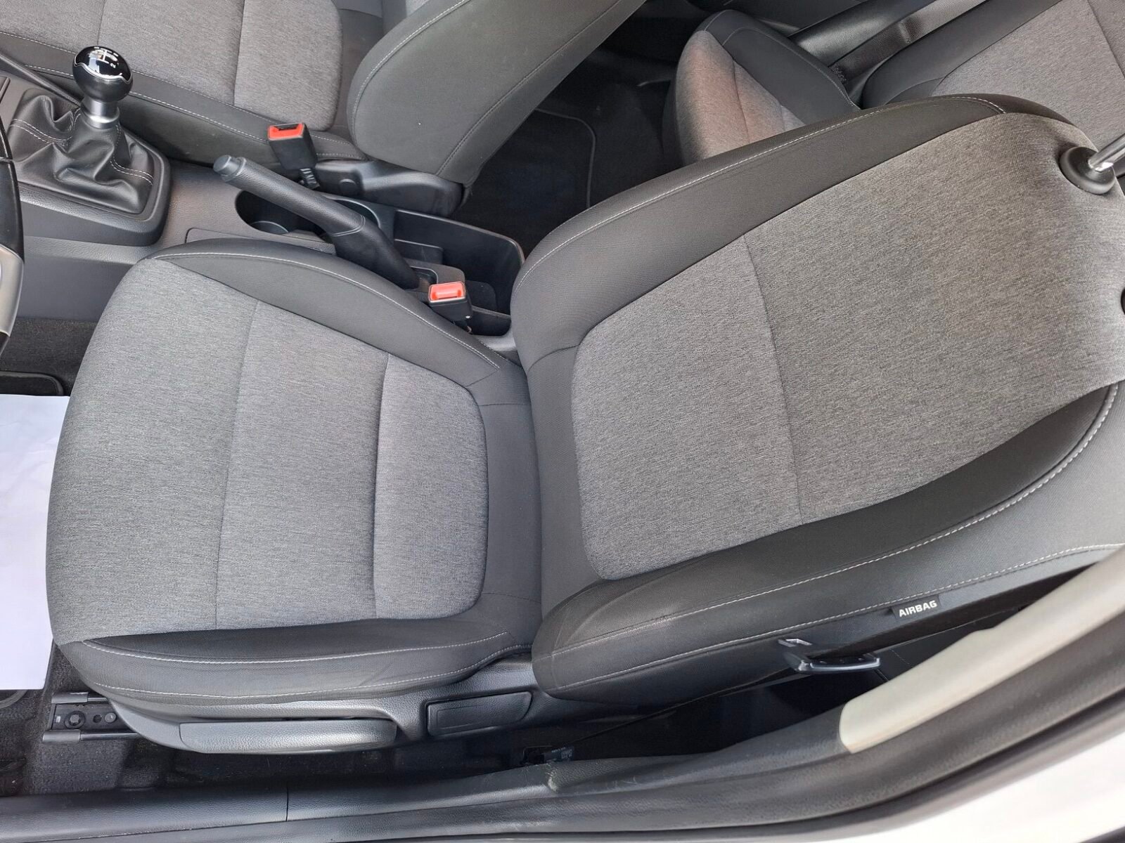 KIA Stonic 1.2cc Drive
