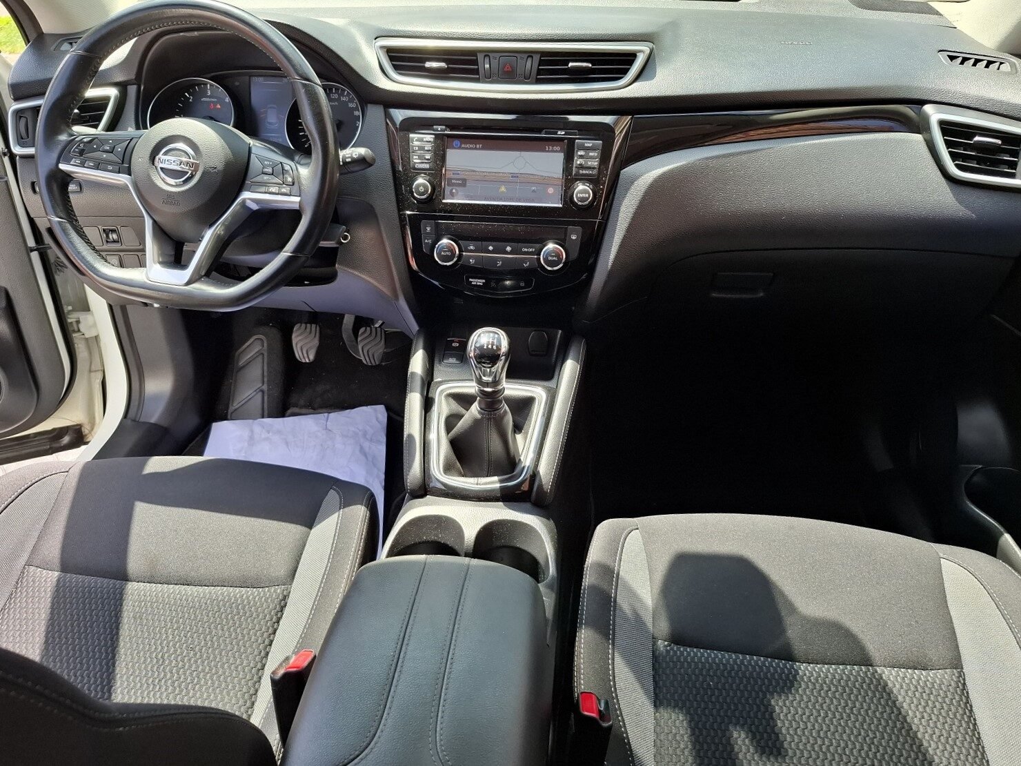 NISSAN Qashqai Dci Acenta pack