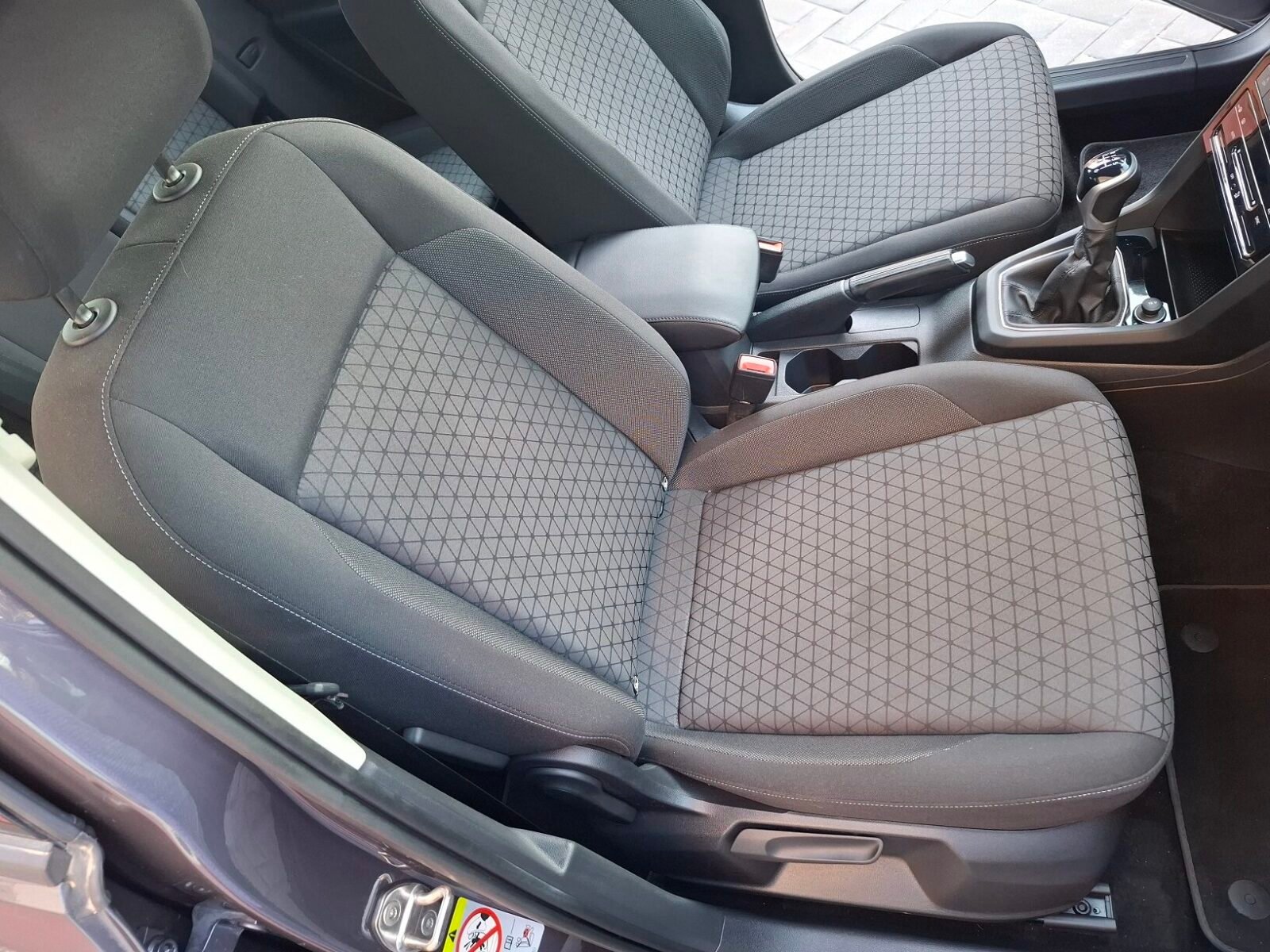 VOLKSWAGEN T-CROSS ADVANCE TSi